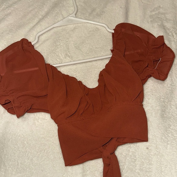 Papermoon Tops - Small orange cute crop top
